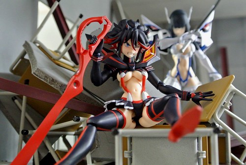 Flickr Ryuko et Satsuki ont une rivalité fraternelle.